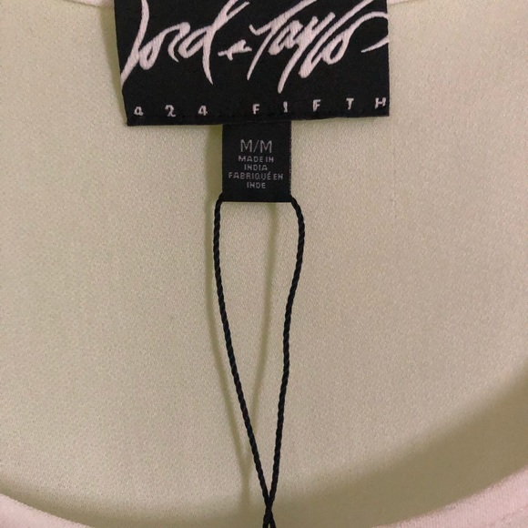 White blouse- never worn! - Picture 2 of 3